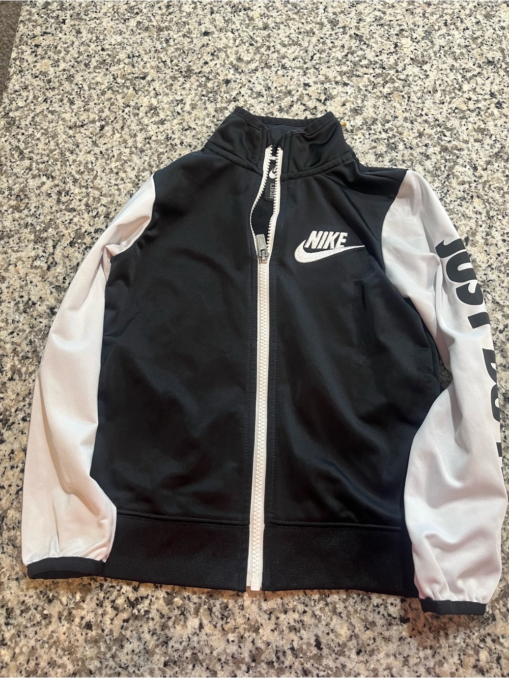 Boys Nike Black & White Zip-Up Athletic Jacket